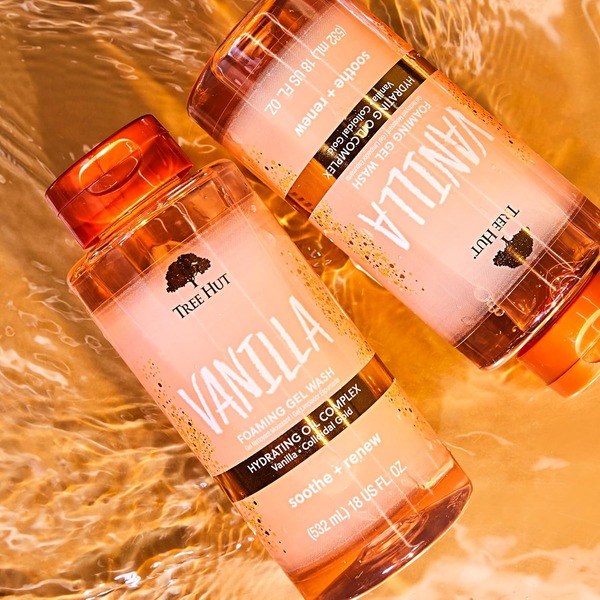 Tree Hut Tree Hut Foaming Gel Body Wash - Vanilla - Angle View - for Sale in Kenya