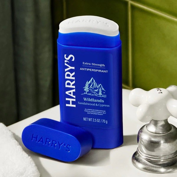 Harry's Harry's Extra-Strength Antiperspirant Wildlands - Angle View - for Sale in Kenya