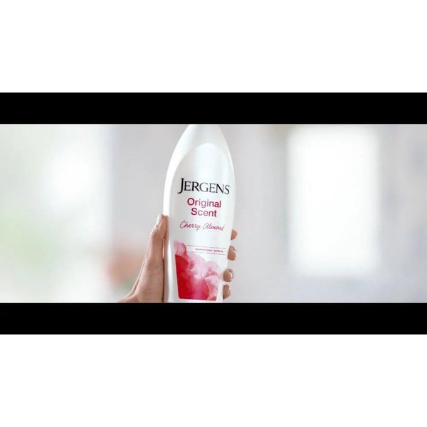 Jergens Jergens Body Lotion Cherry Almond Essence 21 Oz - Back View - for Sale in Kenya